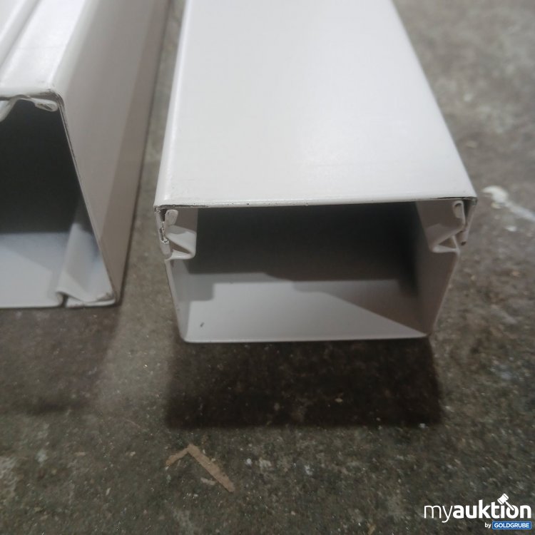 Artikel Nr. 465153 Artikel Nr. 465153: weiße Aluminium Kanal 4Stk Länge ca. 200cm 6x4cm