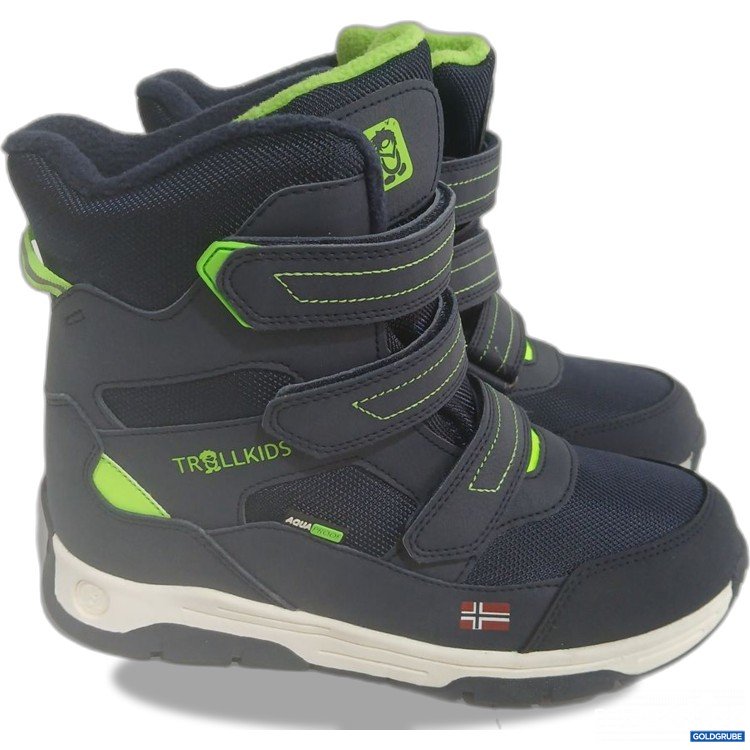 Artikel Nr. 991154 Artikel Nr. 991154: TROLLKIDS Winterstiefel navy/green