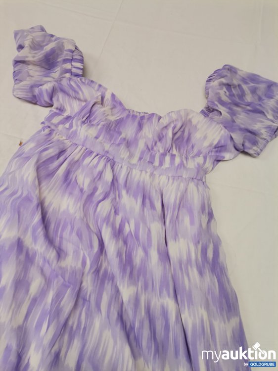Artikel Nr. 688157 Artikel Nr. 688157: Asos Kleid