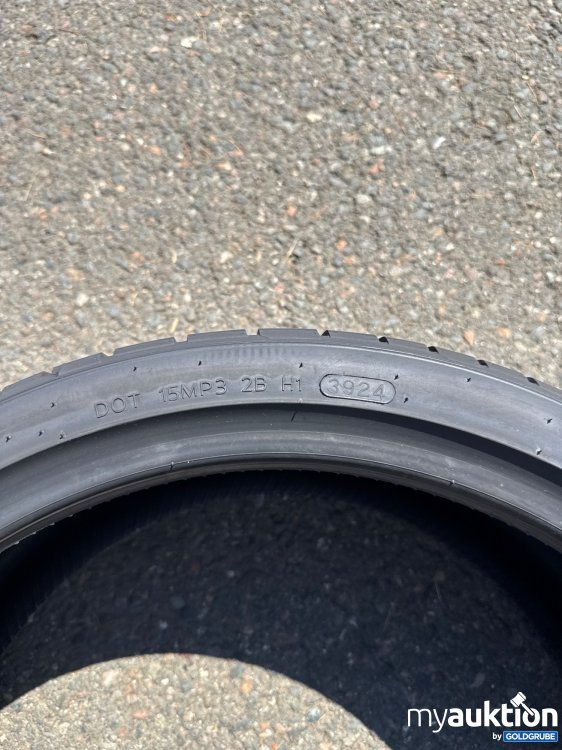 Artikel Nr. 437160: Hankook 225/35ZR19 Reifen