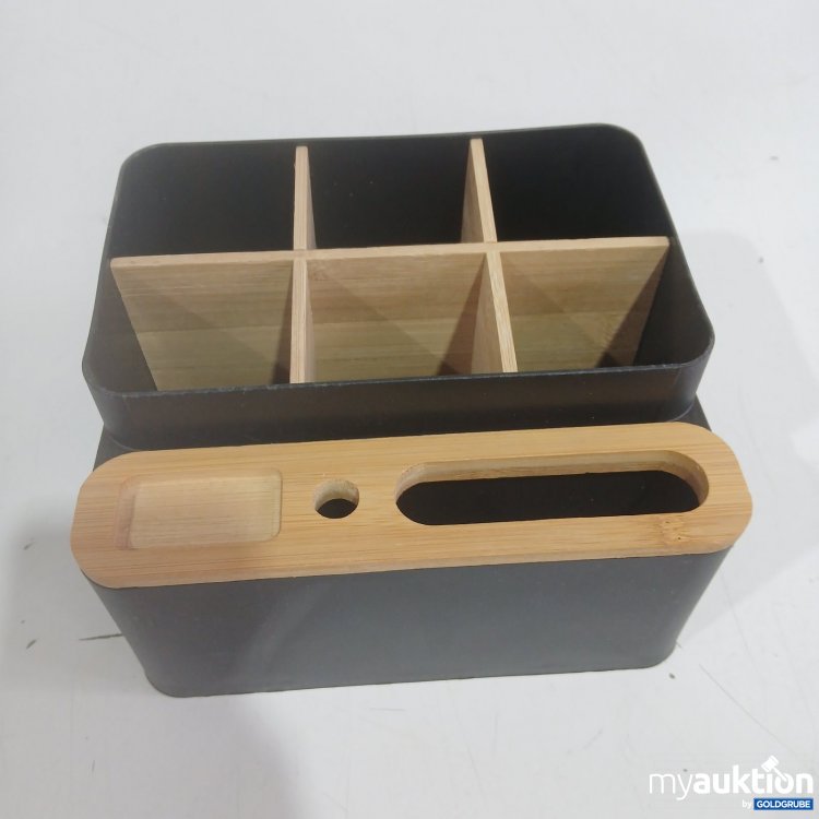 Artikel Nr. 465161 Artikel Nr. 465161: Aufbewahrungsbox mit 6 Fächern ca. 17,5 x 16cm