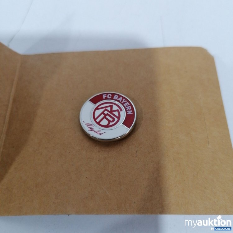 Artikel Nr. 848161 Artikel Nr. 848161: FC Bayern Mitglied Anstecker 2cm