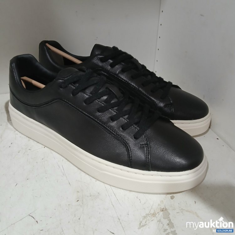 Artikel Nr. 990161 Artikel Nr. 990161: Zara Sneaker mit weißer Sohle