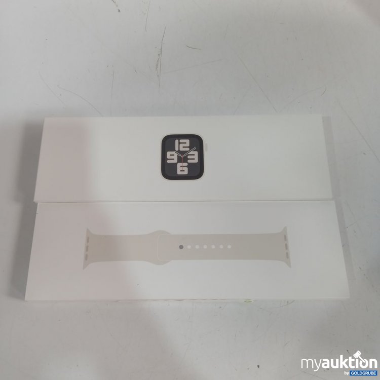 Artikel Nr. 447162 Artikel Nr. 447162: Apple Watch SE (Gen 2) 40mm Starlight Al Star S/M CEL A2725