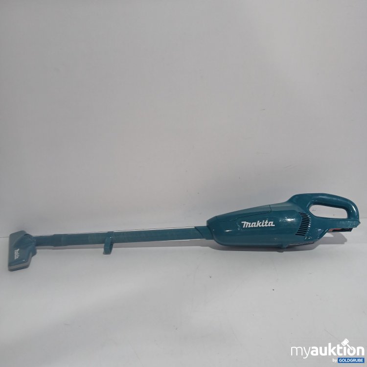 Artikel Nr. 399163 Artikel Nr. 399163: Makita Akku Staubsauger CL107FD laut Foto