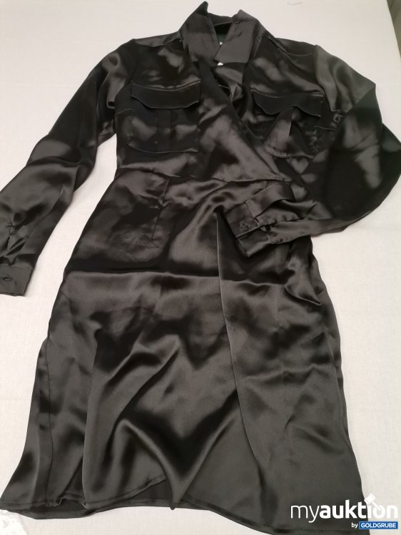 Artikel Nr. 715168 Artikel Nr. 715168: JJXX Satin Kleid