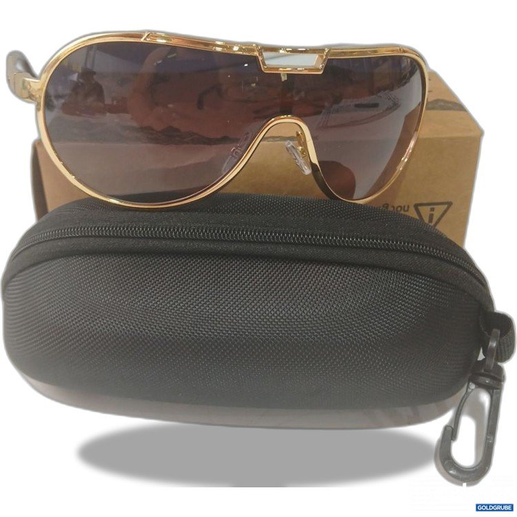 Artikel Nr. 933168: HARB Sonnenbrille mit schwarzem Hartschalenetui
