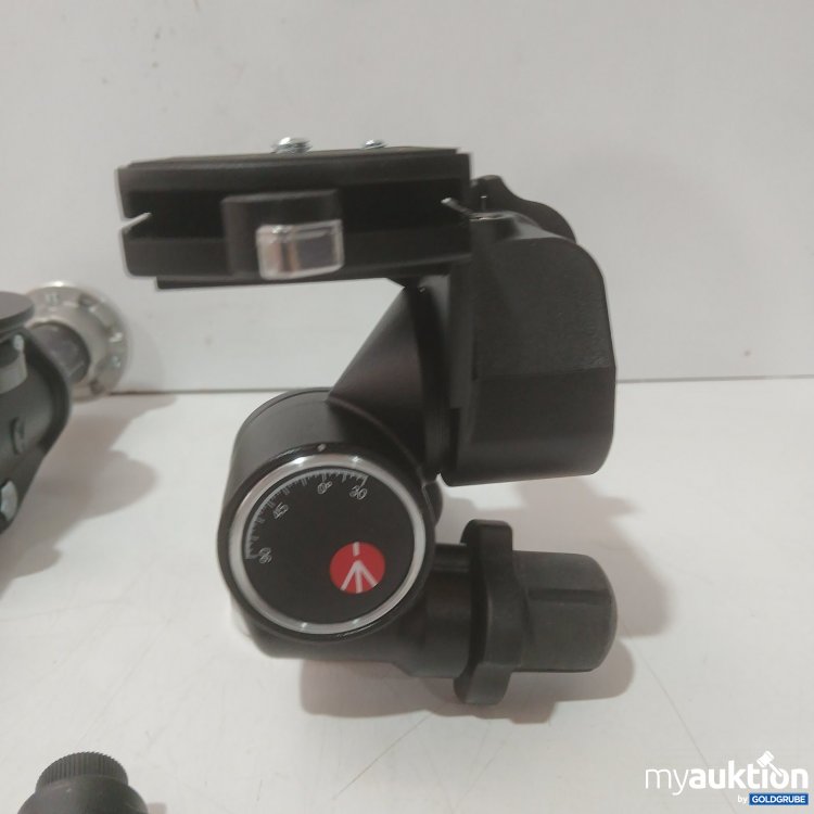 Artikel Nr. 469169 Artikel Nr. 469169: Manfrotto Junior Geared Head 410 mit Stange