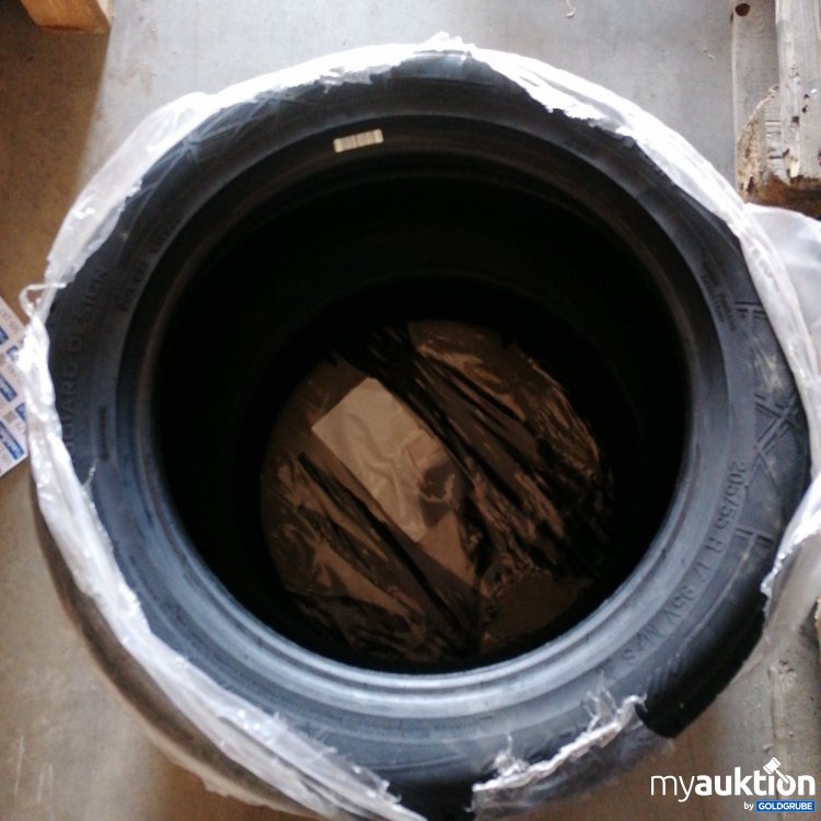 Artikel Nr. 509170 Artikel Nr. 509170: Vredestein Wintrac Pro 205/55R17 M+S Reifen 2Stk