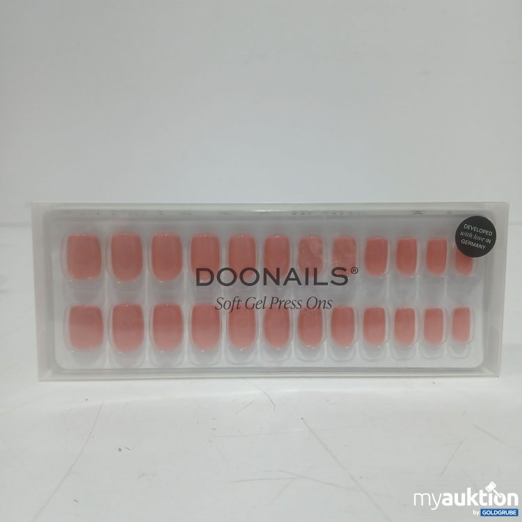 Artikel Nr. 886170: Doonails Soft Gel Press Ons Peach Please Short Square 30 Nägel in 15 Größen