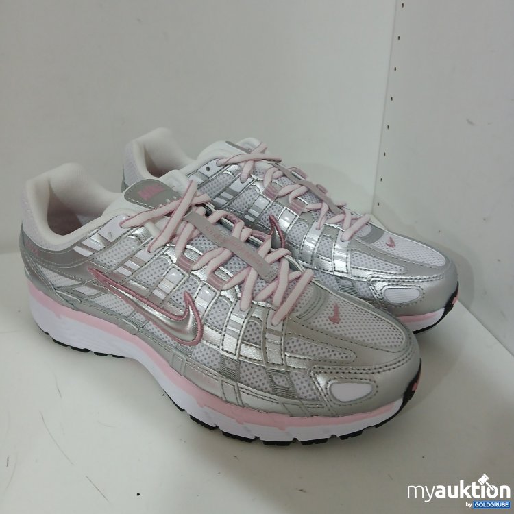 Artikel Nr. 464171: Nike W P-6000 Damen Sneaker Größe 39