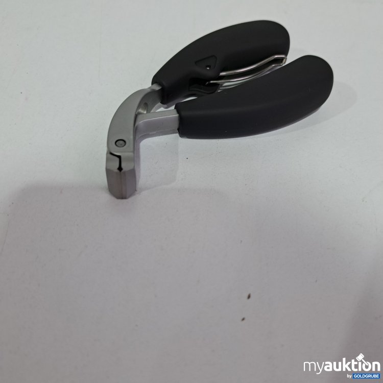 Artikel Nr. 428173: Nagelzwicker mit schwarzem Griff