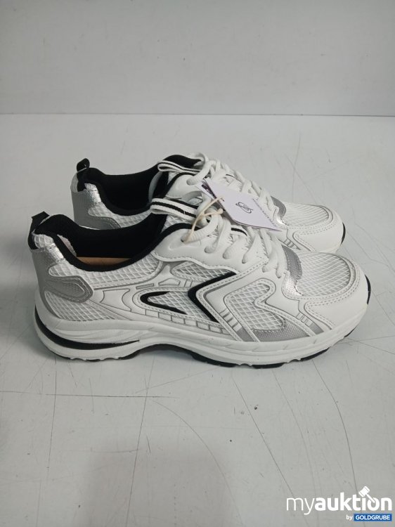 Artikel Nr. 931175 Artikel Nr. 931175: Stradivarius Sneakers Sportlich