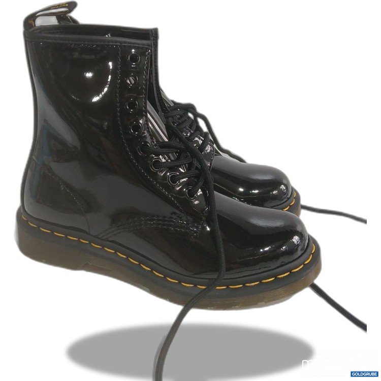 Artikel Nr. 991176 Artikel Nr. 991176: Dr. Martens Stiefel schwarz Patent Lamper