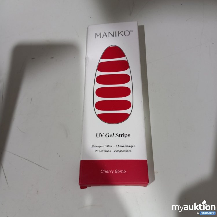 Artikel Nr. 470177 Artikel Nr. 470177: MANIKO UV Gel Strips 20 Nagelstreifen Cherry Bomb