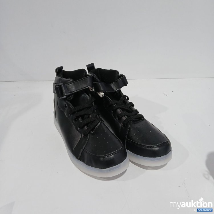 Artikel Nr. 804177 Artikel Nr. 804177: LED Shoes