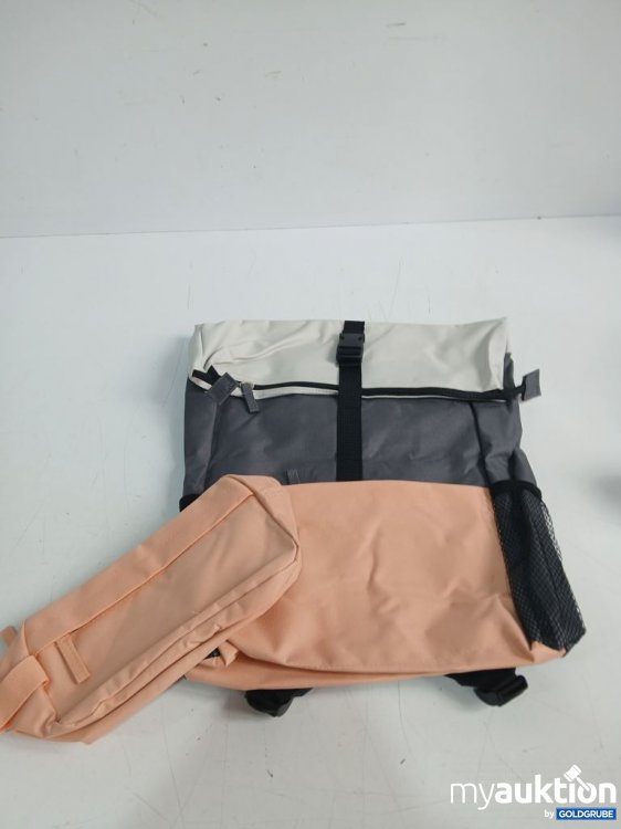 Artikel Nr. 931177 Artikel Nr. 931177: Rucksack mit Federschachtel