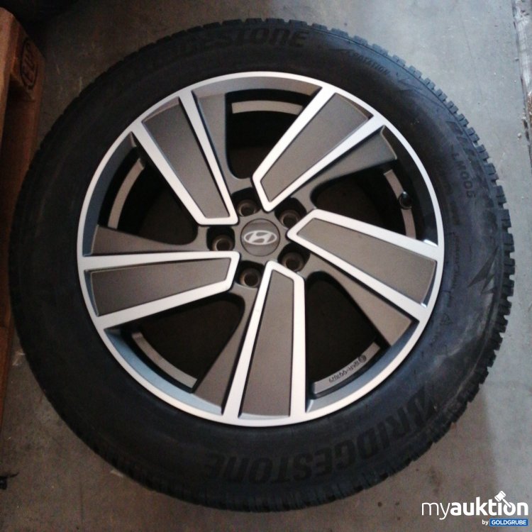 Artikel Nr. 509178: Bridgestone 235/55R19 M+S Reifen mit Hyundai Felge 1Stk