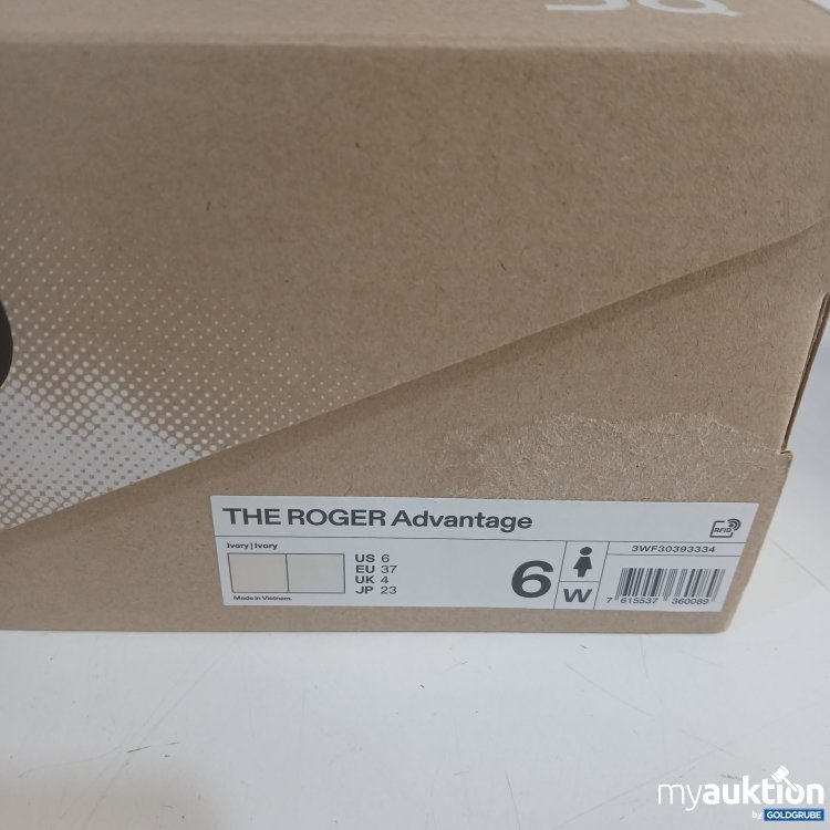 Artikel Nr. 526182: On THE ROGER Advantage Damen Sneaker Ivory