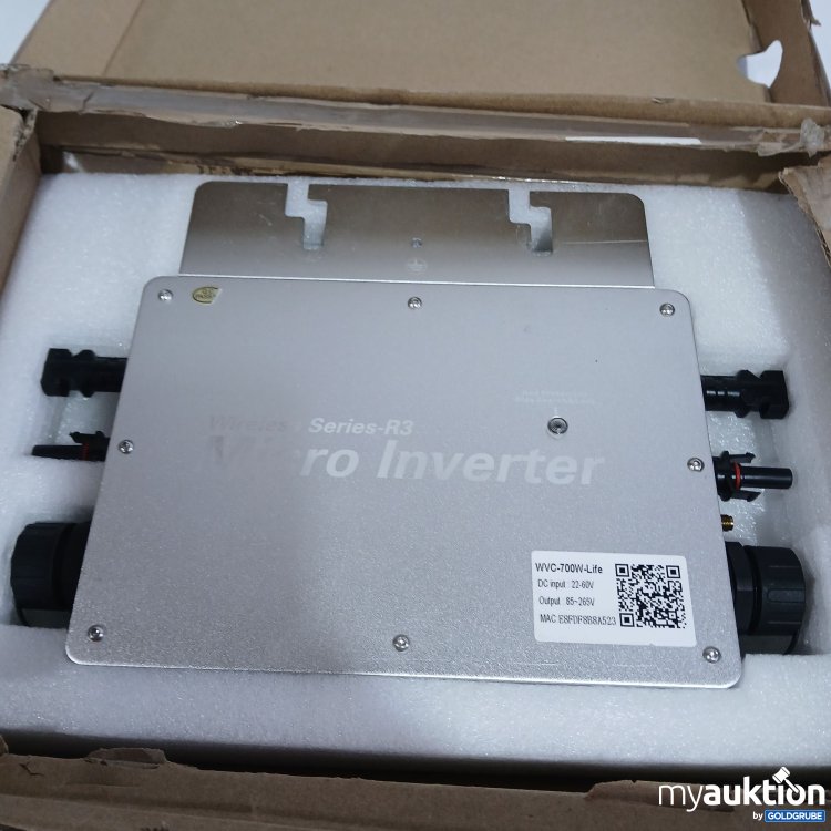 Artikel Nr. 905184 Artikel Nr. 905184: Wireless Series R3 Micro Inverter WCV 700W Life