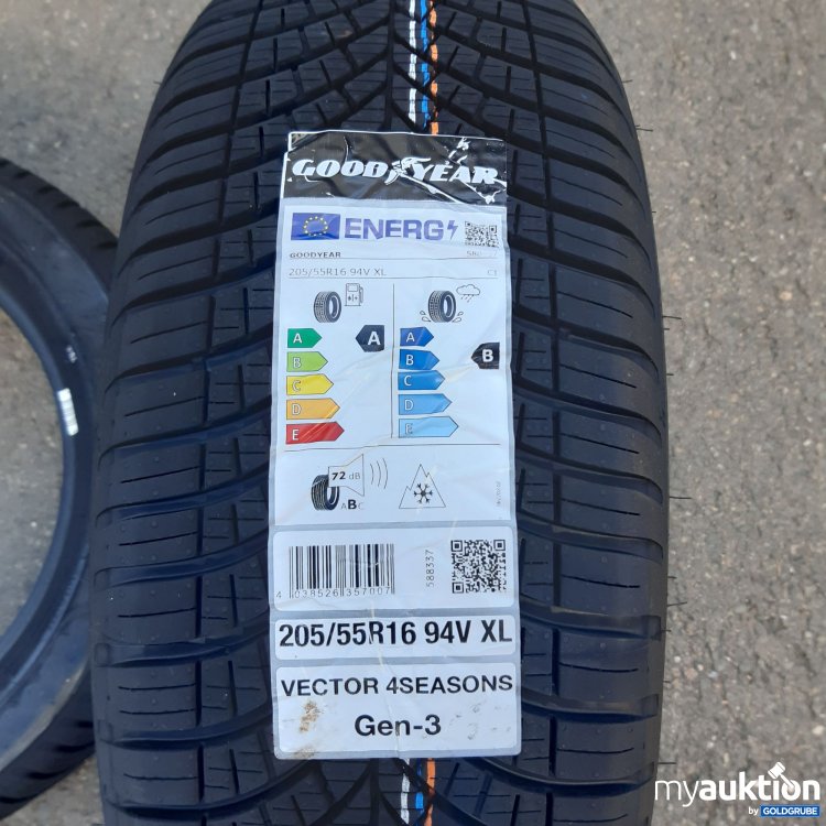 Artikel Nr. 439188 Artikel Nr. 439188: GoodYear 205/55R16 94V XL Vector 4Seasons Gen-3 2 Stück