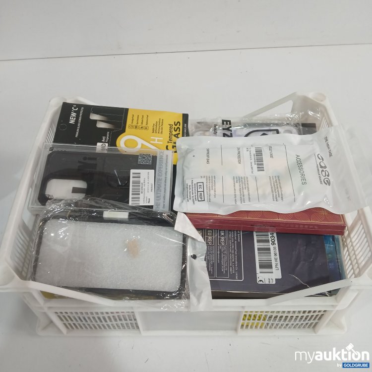 Artikel Nr. 894190: Diverse Handyhüllen / Panzerglas 