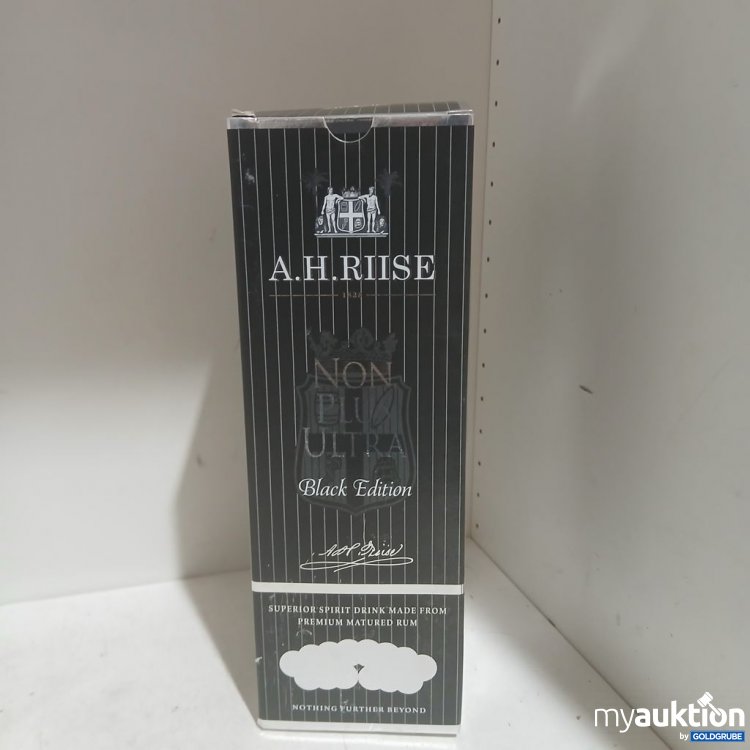 Artikel Nr. 969191 Artikel Nr. 969191: A.H. Riise Non Plus Ultra Black Edition 700ml