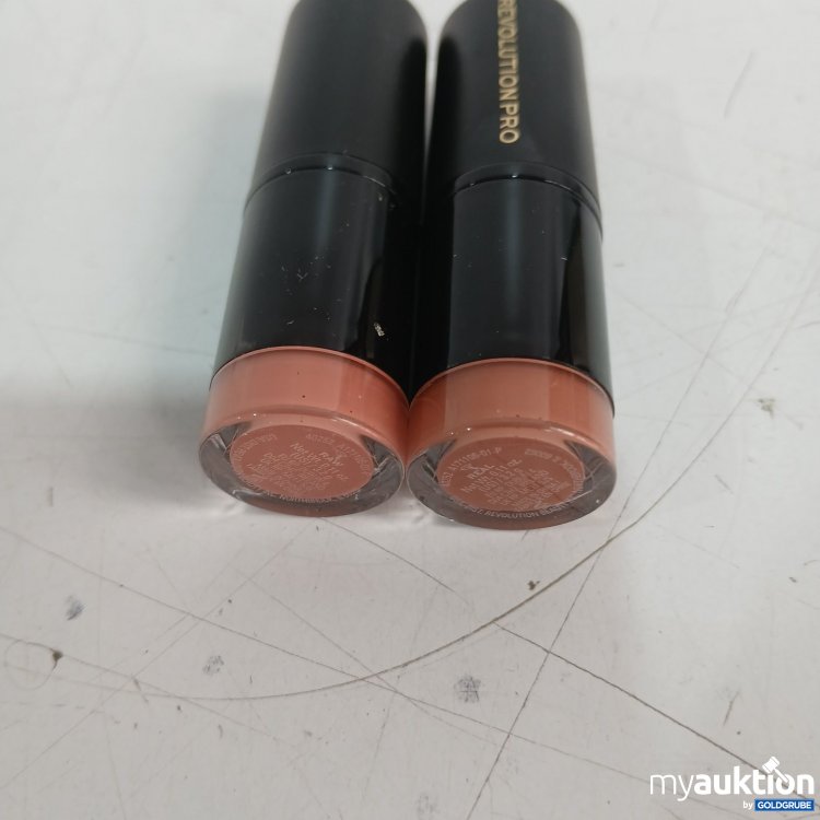 Artikel Nr. 467192 Artikel Nr. 467192: Revolution Pro Lippenstift Nude Töne 3.2g