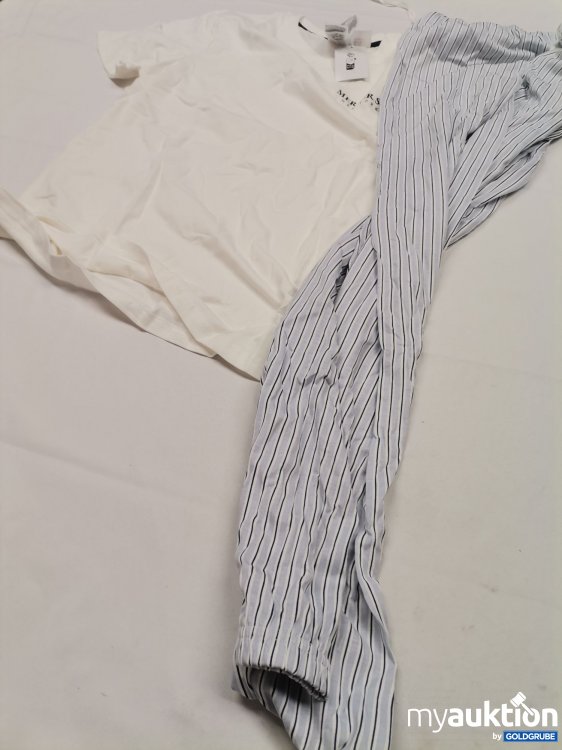 Artikel Nr. 841193 Artikel Nr. 841193: H&M Pyjama boy