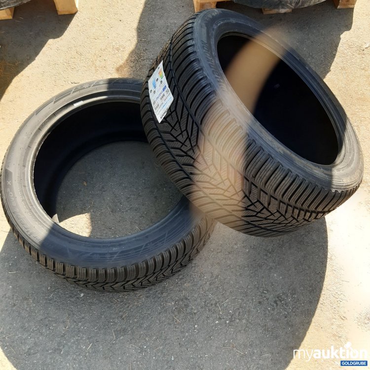 Artikel Nr. 439194 Artikel Nr. 439194: Hankook Icept EVO3 SUV 295/40R20 110V XL 2 Stück