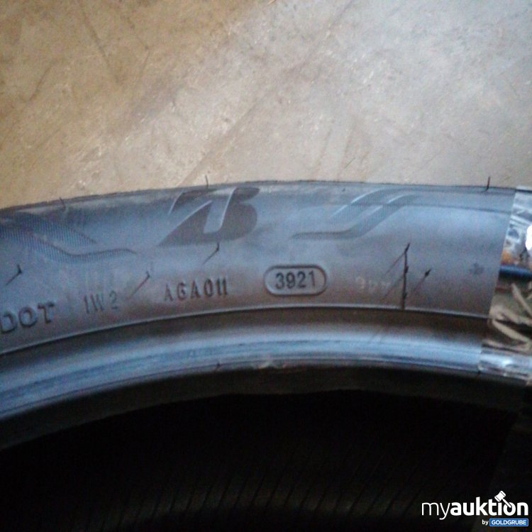 Artikel Nr. 509194 Artikel Nr. 509194: Bridgestone 245/50R19 Reifen 1Stk