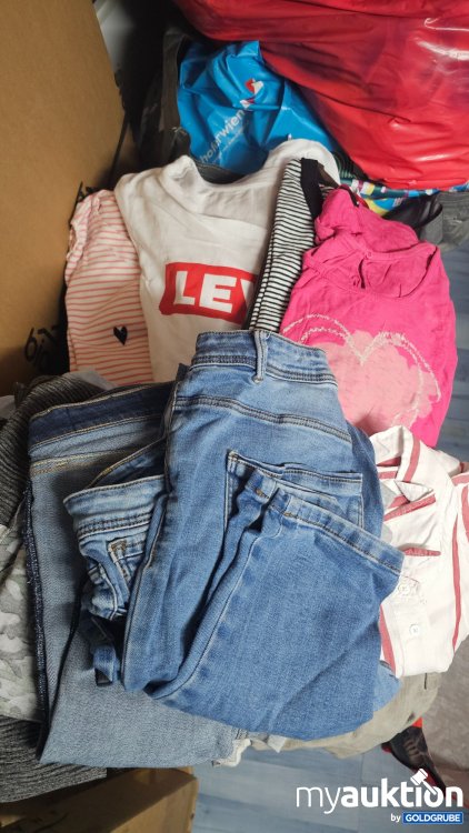 Artikel Nr. 394196 Artikel Nr. 394196: Kleidungspaket Damen, 25 Teile, Levis, Vero Moda usw