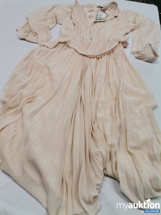 Artikel Nr. 838197 Artikel Nr. 838197: H&M Kleid