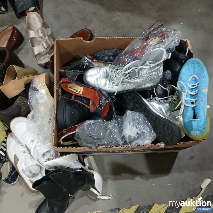 Artikel Nr. 464200: Schuhe gebraucht lt Foto