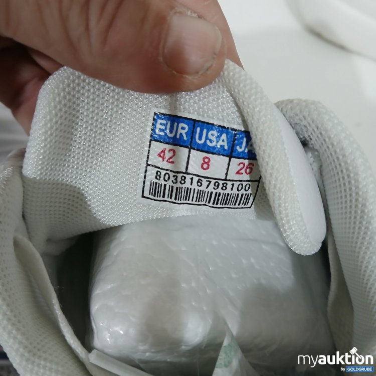 Artikel Nr. 464202: Weiße Sportschuhe Größe 42