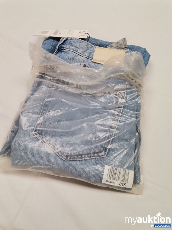 Artikel Nr. 820204 Artikel Nr. 820204: Stradivarius straight wide Jeans