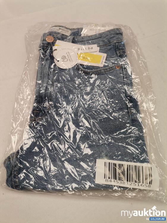 Artikel Nr. 864205: Stradivarius mom slim fit