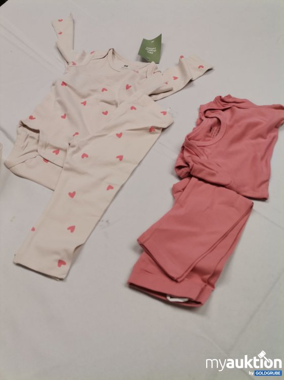 Artikel Nr. 824206 Artikel Nr. 824206: H&M 4 Teiler