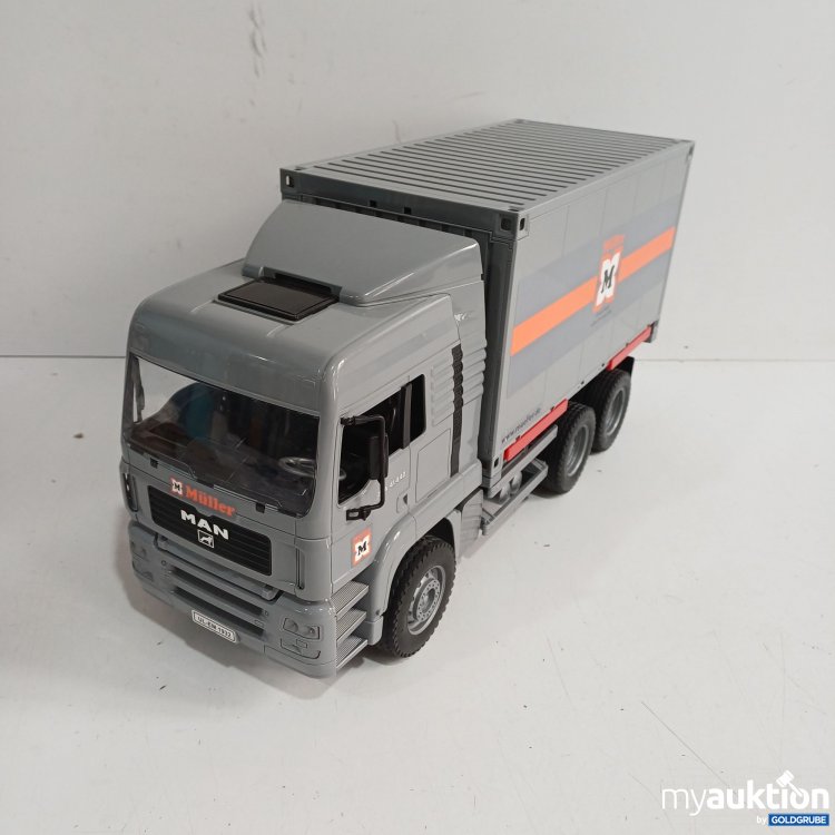 Artikel Nr. 983208 Artikel Nr. 983208: MAN TGA LKW mit Container-Wechselbrücke, Müller Drogerie Edition, Maßstab 1:16