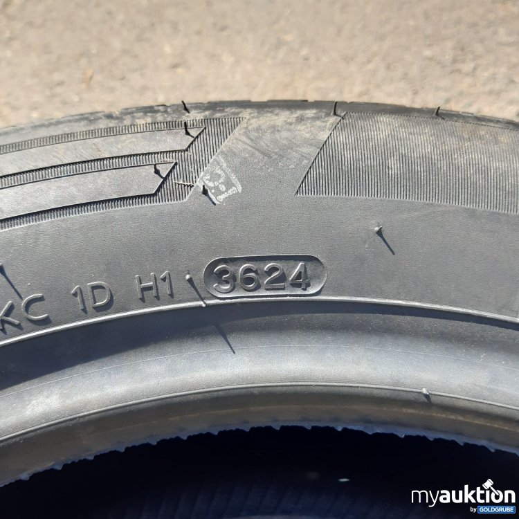 Artikel Nr. 439211: Hankook Winter 225/55R17C 109/107R 8PR 