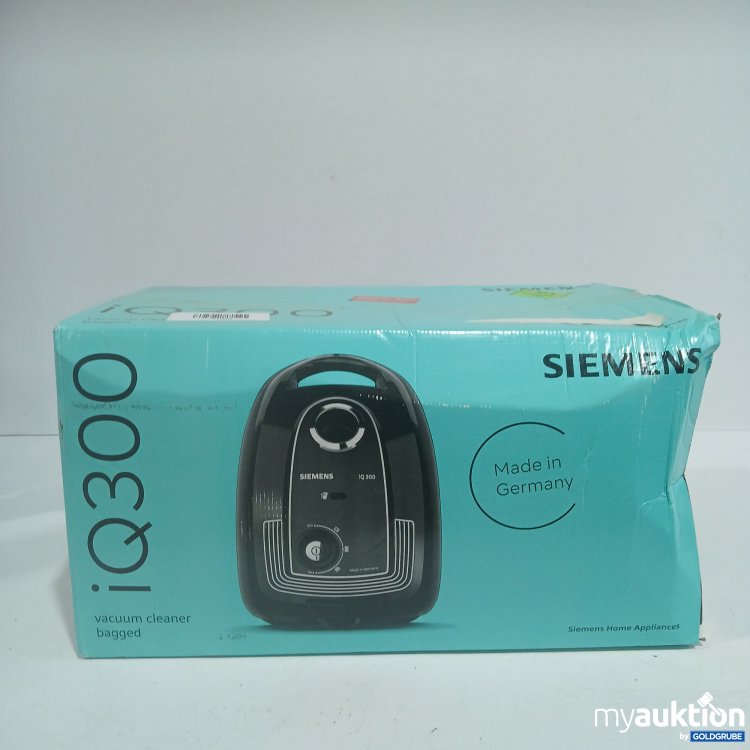 Artikel Nr. 972214: Siemens iQ300 vacuum cleaner bagged VSP3T212 