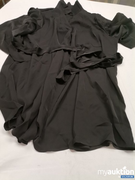 Artikel Nr. 843217: Halara Kleid 
