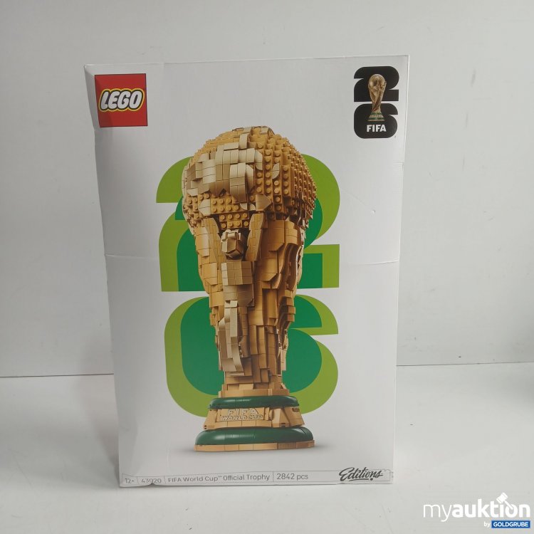 Artikel Nr. 986217: Lego FIFA World Cup official Trophy 43020 2842Pcs. 