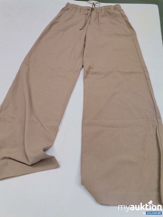 Artikel Nr. 823220 Artikel Nr. 823220: Stradivarius Schlupfhose