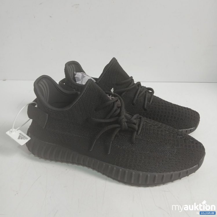 Artikel Nr. 992220 Artikel Nr. 992220: Adidas Yeezy Boost 350 V2 Schwarz