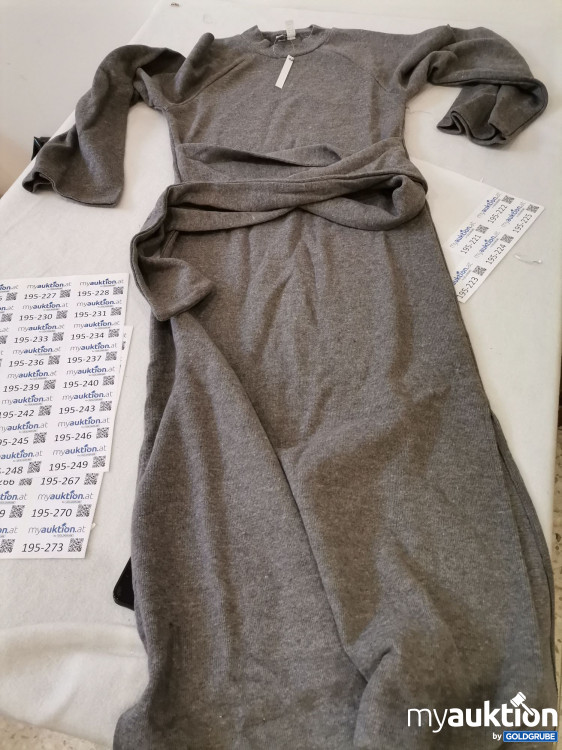 Artikel Nr. 195221 Artikel Nr. 195221: Asos Wollkleid