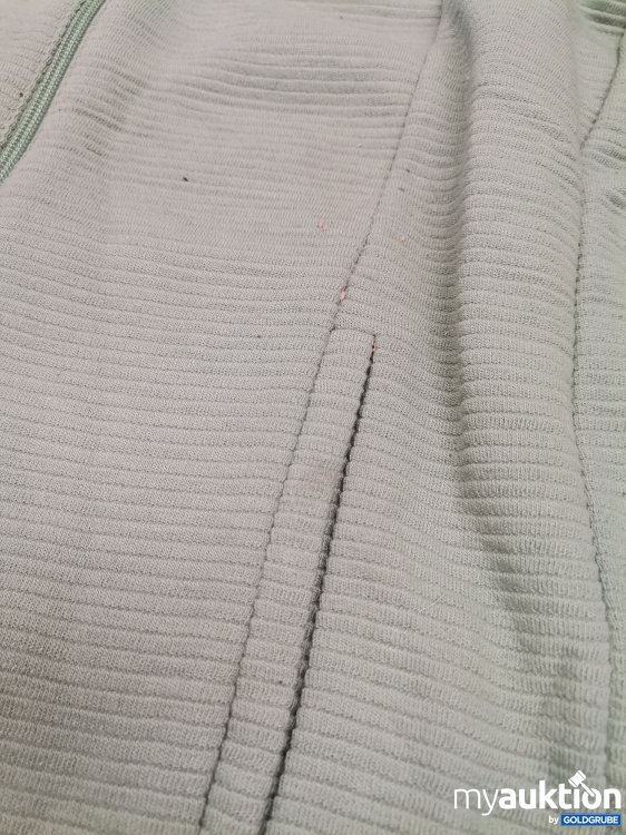 Artikel Nr. 823221 Artikel Nr. 823221: Helena Vera Sweater Jacke verschmutzt