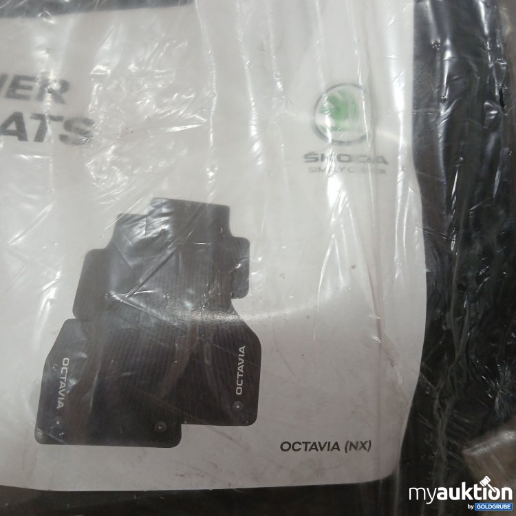Artikel Nr. 461222: Skoda All-Weather Interior Mats grey Inscription Octavia(NX) linkslenkung 