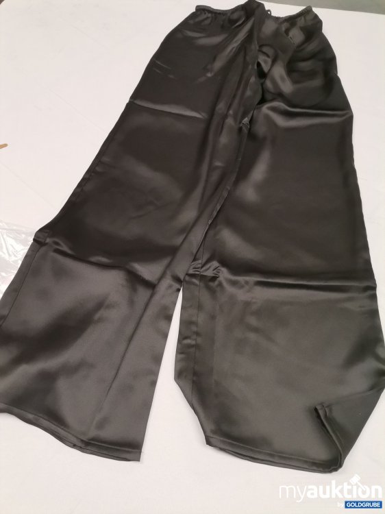 Artikel Nr. 823225 Artikel Nr. 823225: Stradivarius Satin Schlupfhose