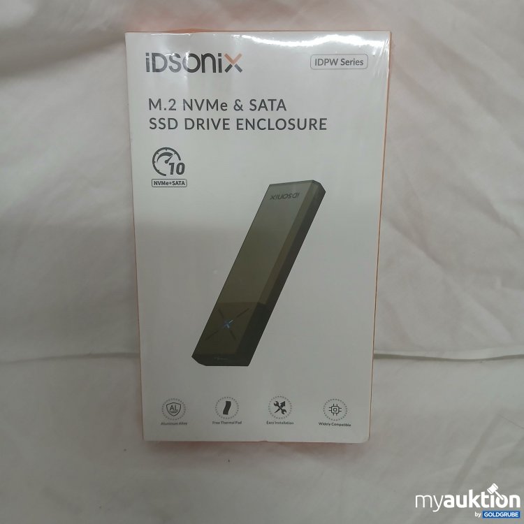 Artikel Nr. 817226 Artikel Nr. 817226: Idsonix M.2 NVMe & Sata SSD Drive Enclosure